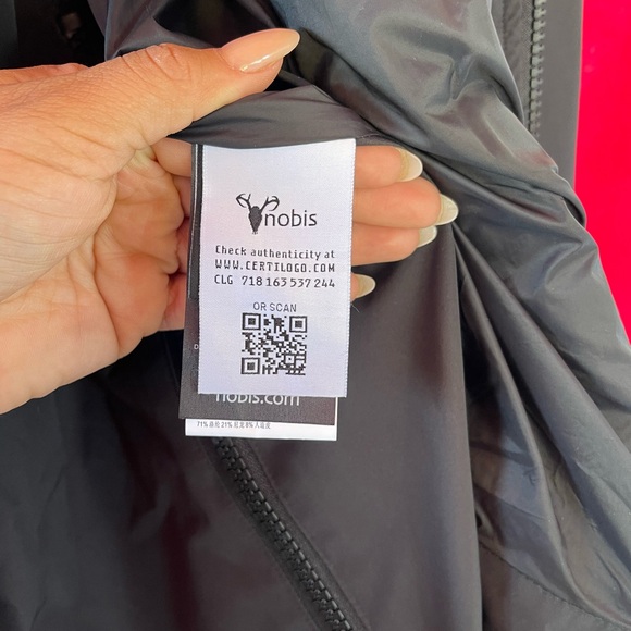 Nobis Tech Jacket - Picture 2 of 5